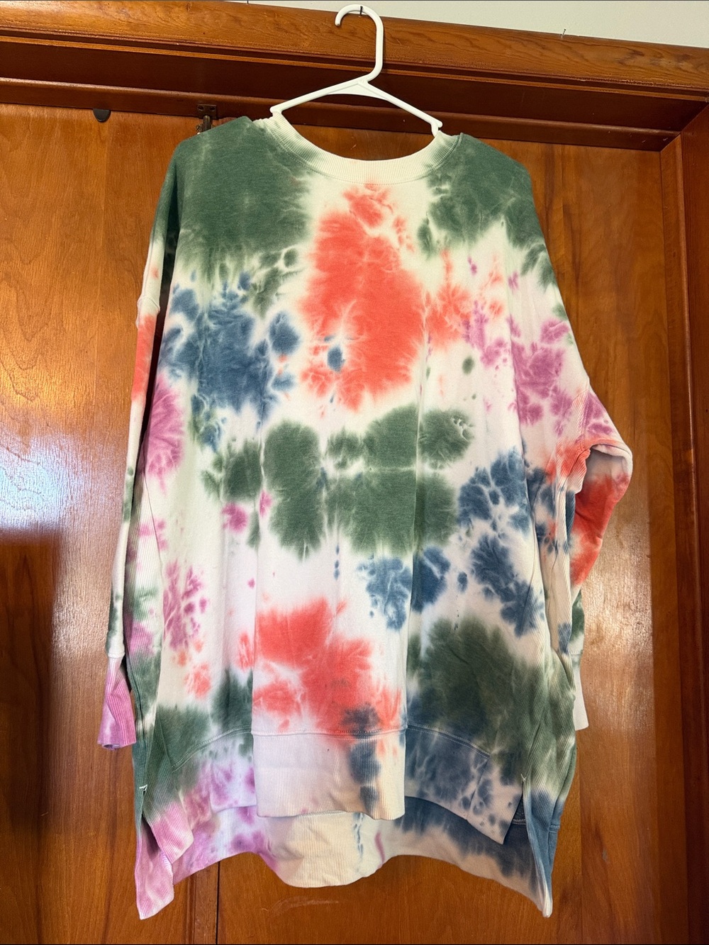 SO Tie-Dye Crewneck Sweatshirt in Green, Coral, Blue, Purple